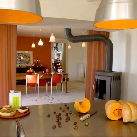 Maison Spacieuse Avec Piscine A