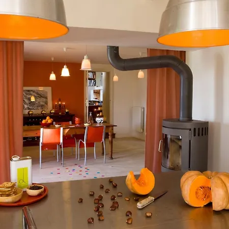 Tatil Evi Maison Spacieuse Avec Piscine A Saint-Lager-Bressac